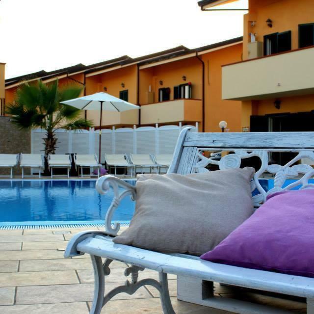 Conca Degli Dei Lejlighedshotel Paestum Eksteriør billede